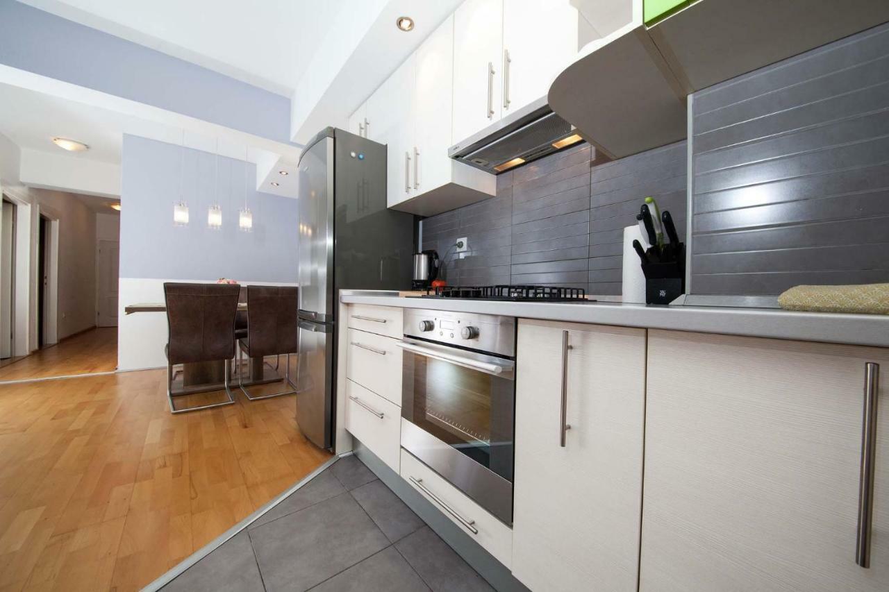 Apartment Sarena Makarska Ngoại thất bức ảnh