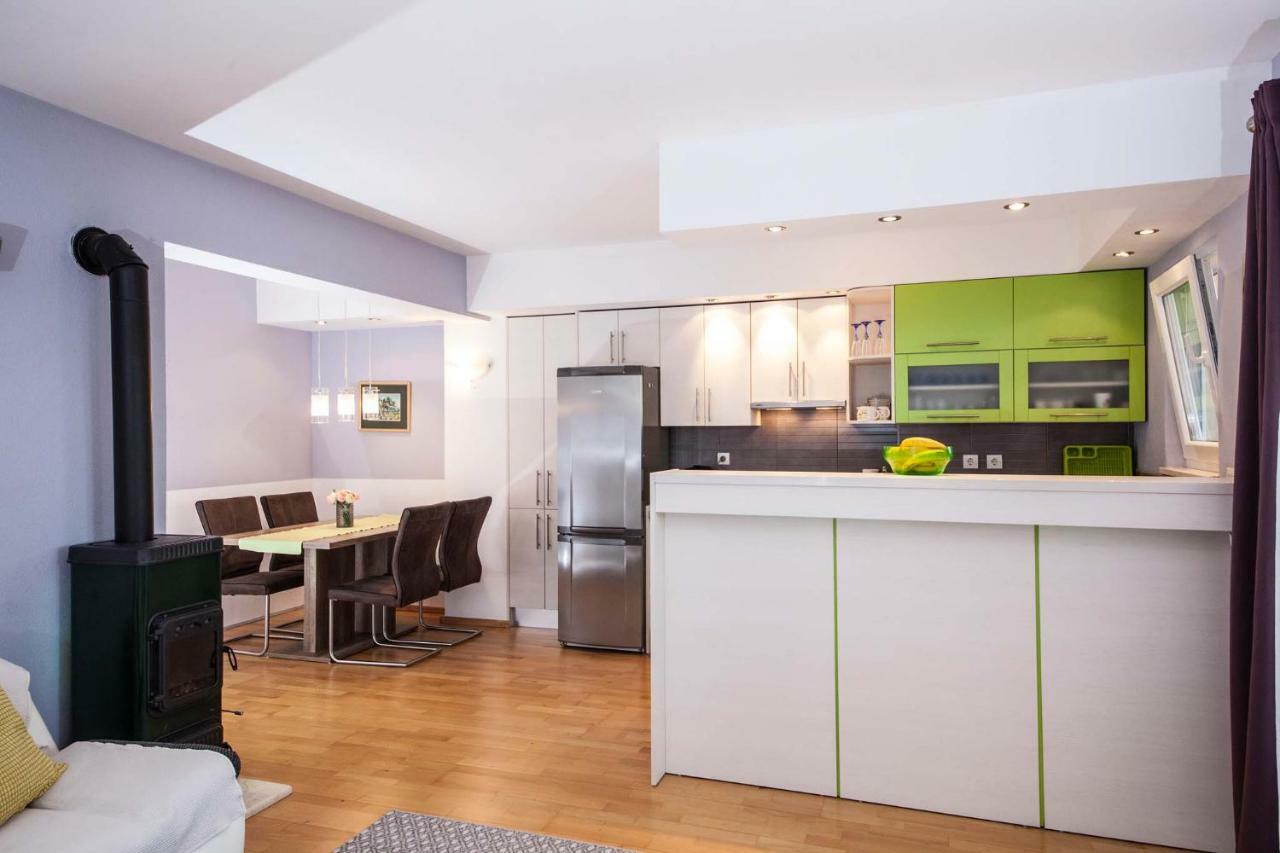 Apartment Sarena Makarska Ngoại thất bức ảnh